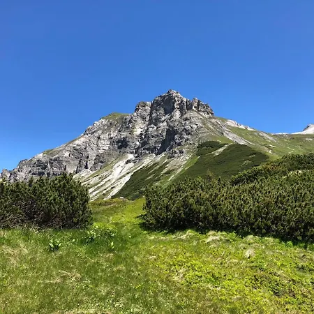 Edelstein By Interhome *